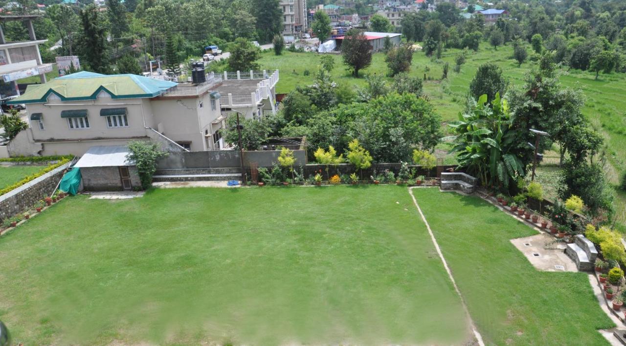 Hotel Dharamshala Paradise Esterno foto